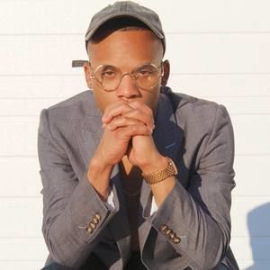 Meet your Posher, Howard